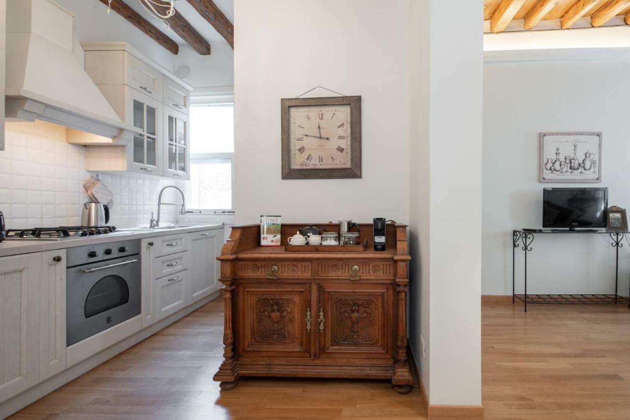 Casa Claudia ai Frari Apartment Venesia Bagian luar foto