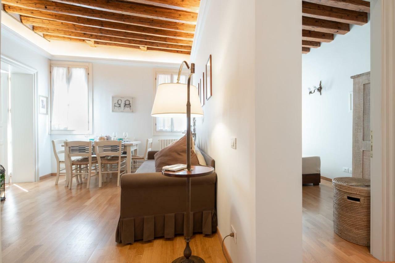 Casa Claudia ai Frari Apartment Venesia Bagian luar foto